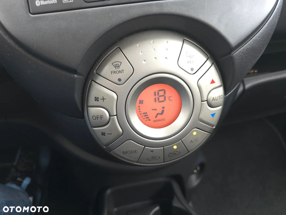 Nissan Micra 1.2 DIG-S Tekna CVT EU6 - 26