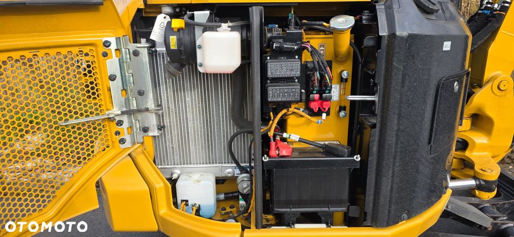 Caterpillar 302,7 CR    / 302. 303, 301.8 , 304 , 305 - 9