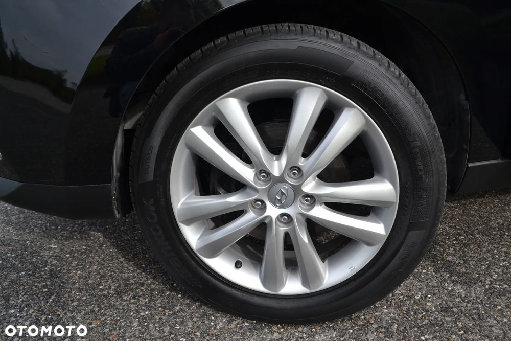 Hyundai ix35 - 23
