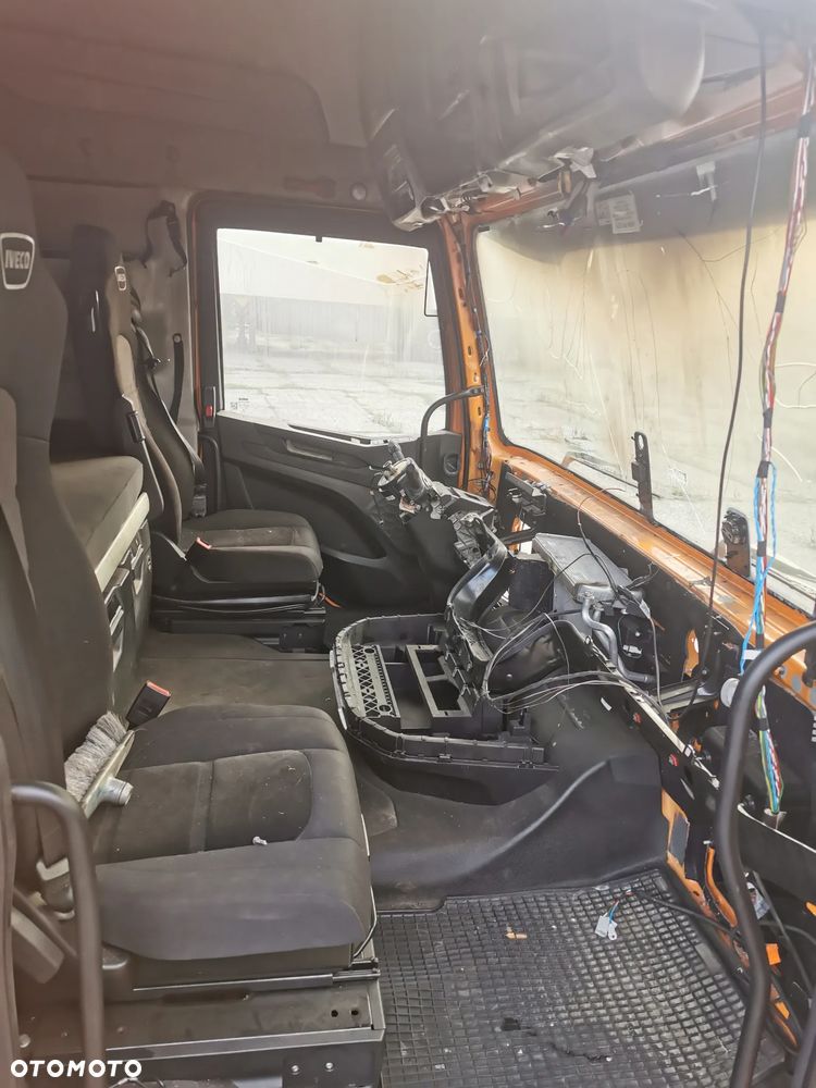 Iveco S-Way  Kabina - 9