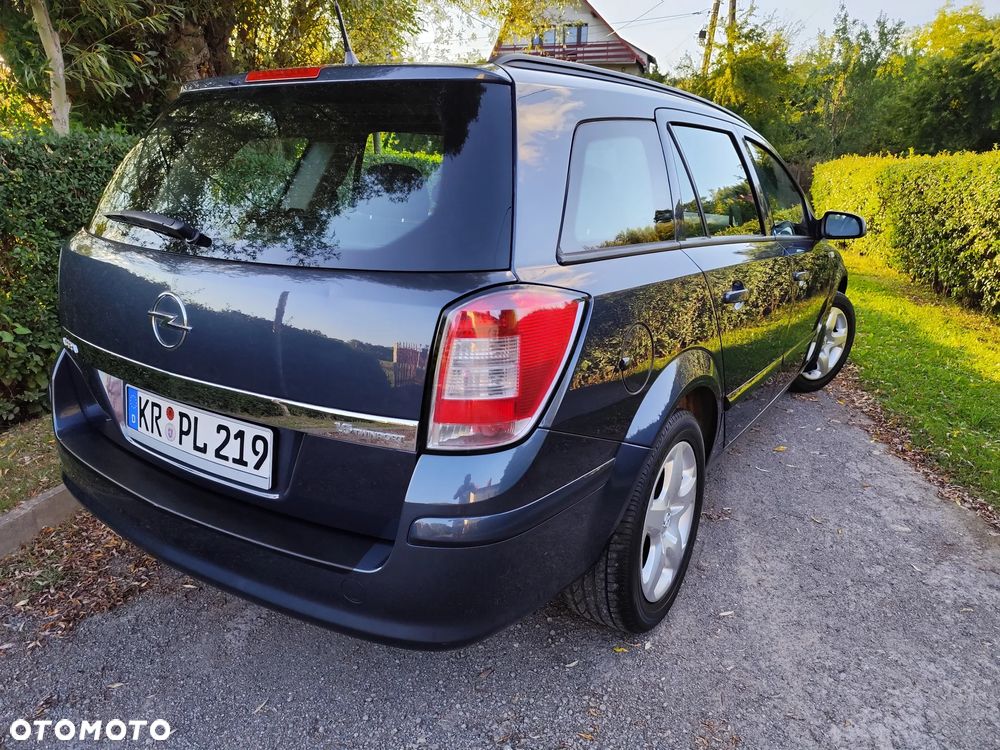 Opel Astra 1.6 Caravan Catch me now - 14