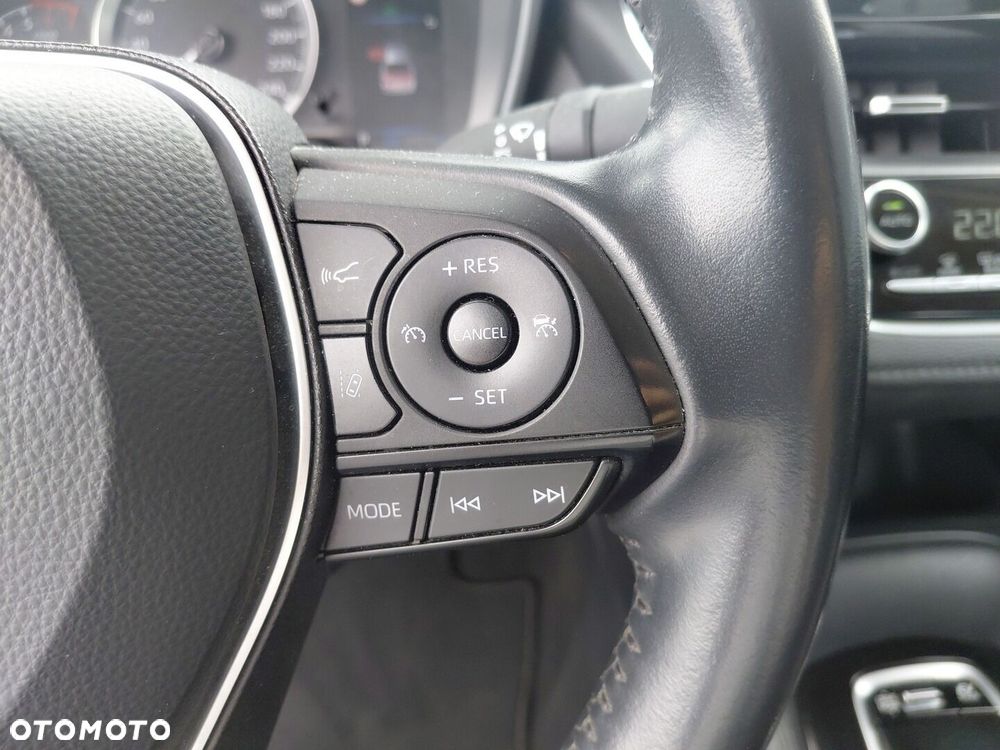 Toyota Corolla 1.8 Hybrid Comfort - 23