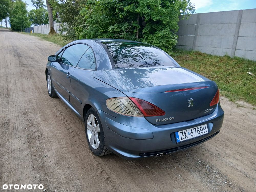 Peugeot 307 CC 2.0 HDi Intense - 11