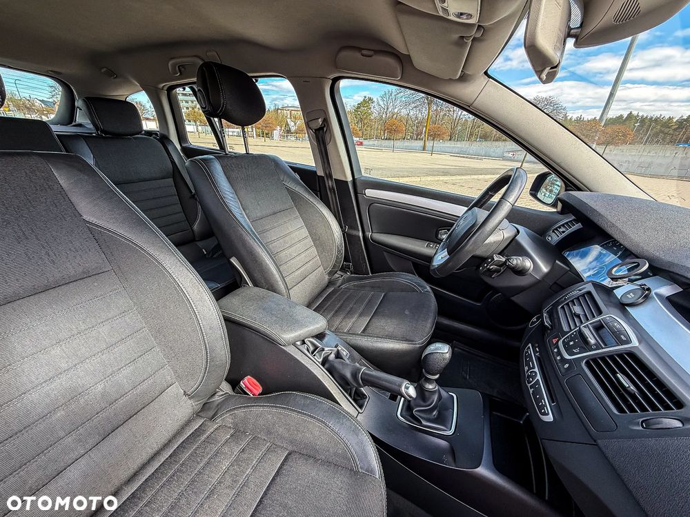 Renault Laguna 2.0 Expression - 27