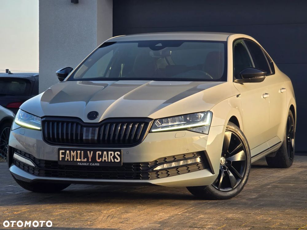 Skoda Superb 2.0 TDI SCR 4x4 Sportline DSG - 2