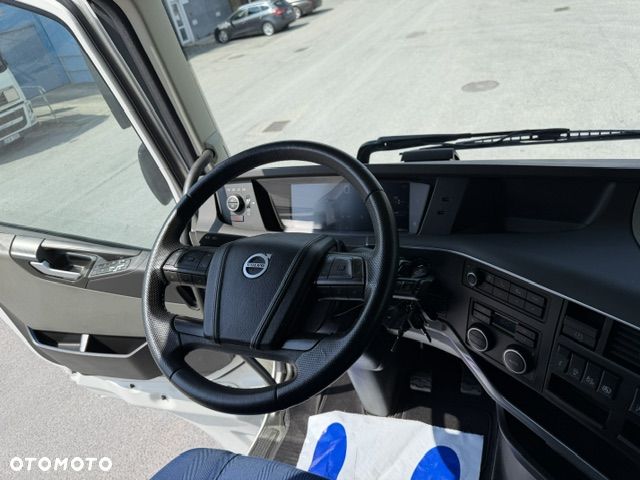 Volvo FH 460 XL I-SAVE PRODUKCJA 2023 I-PARKCOOL - 17