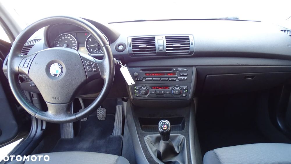 BMW Seria 1 116i - 9