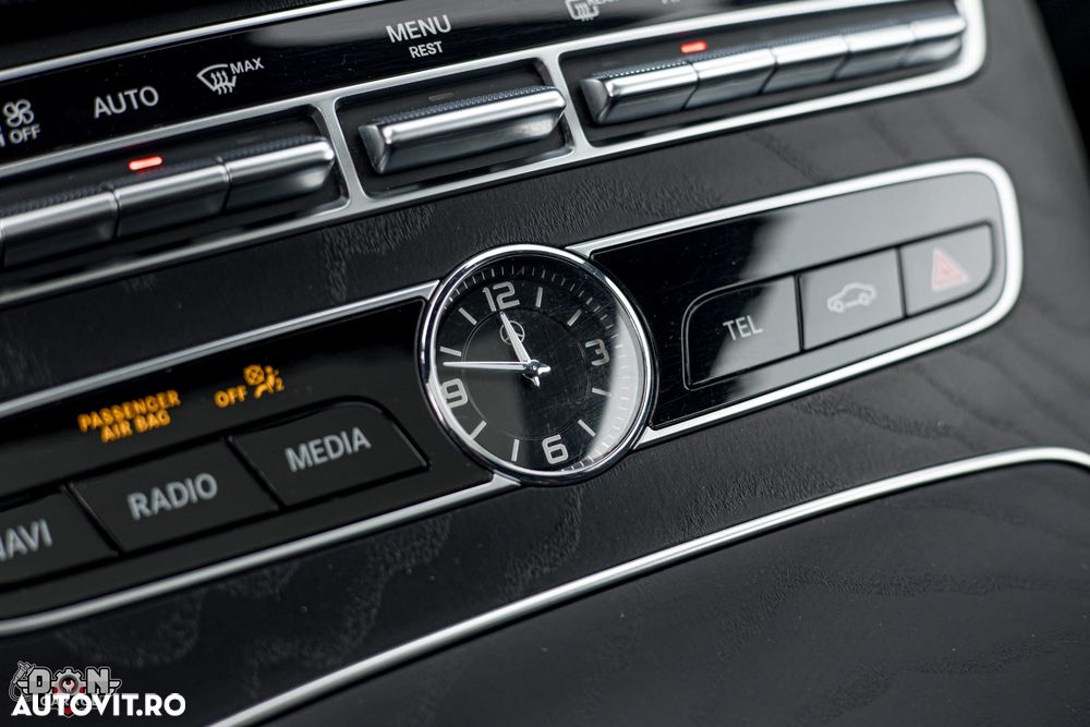 Mercedes-Benz E 53 AMG 4Matic Coupe AMG Speedshift 9G-TRONIC - 27