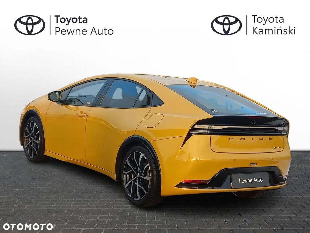 Toyota Prius - 3