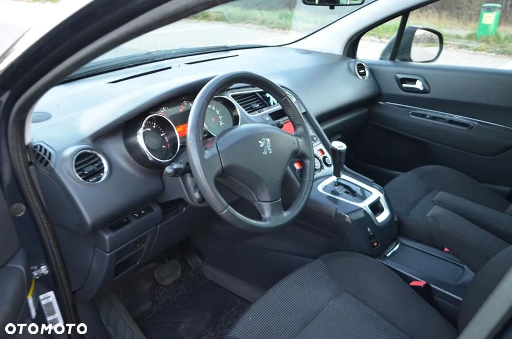 Peugeot 5008 HDI 160 Automatik Business-Line - 15