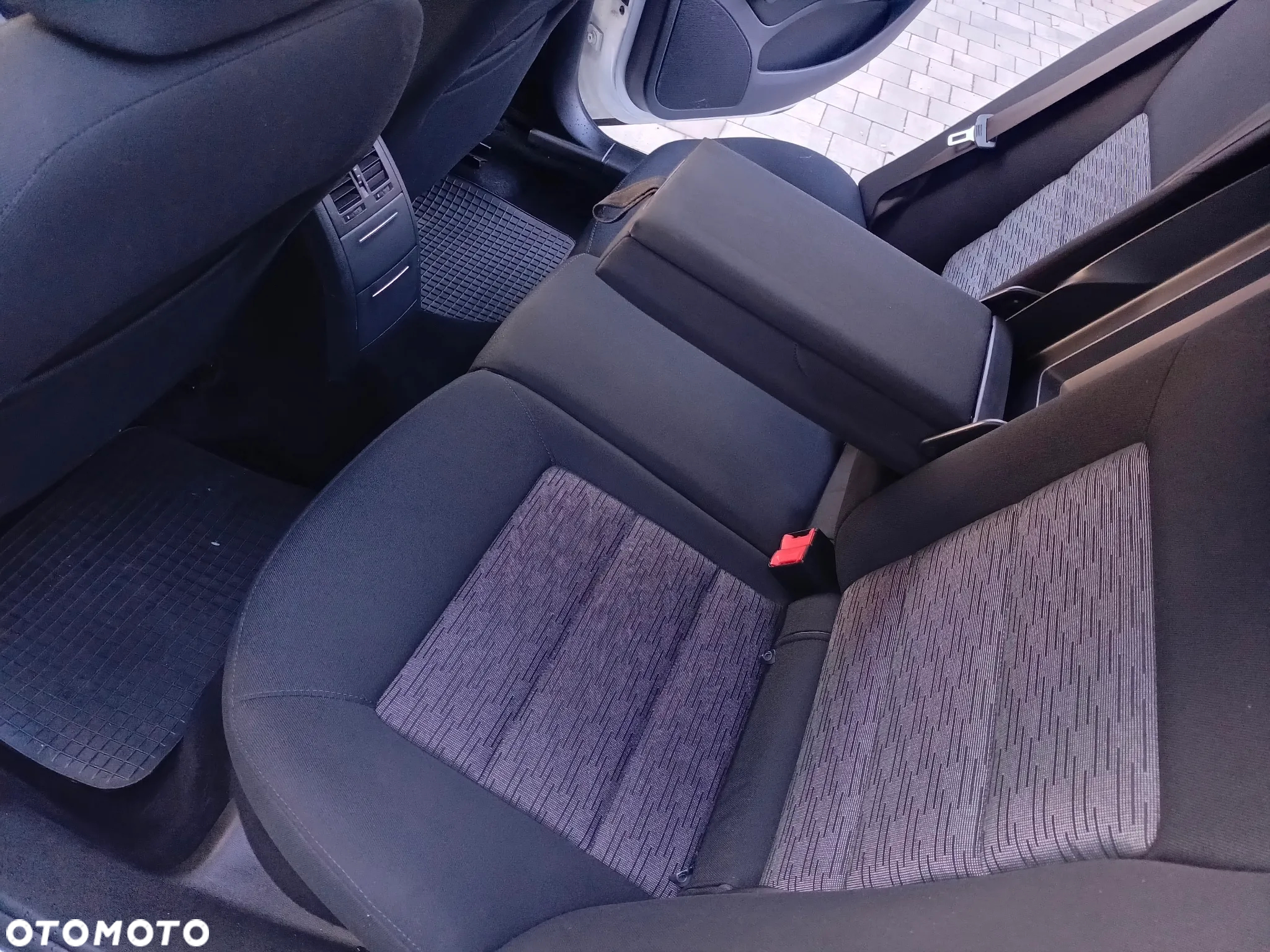 Skoda Octavia 1.6 TDI 4x4 Ambition - 22