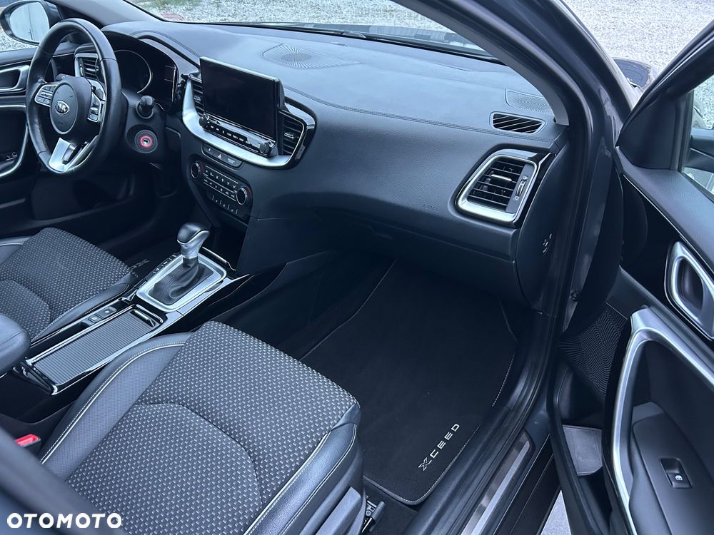 Kia XCeed 1.5 T-GDI OPF DCT7 XDITION - 13