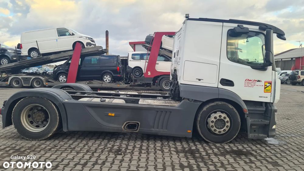 Mercedes-Benz actros - 5