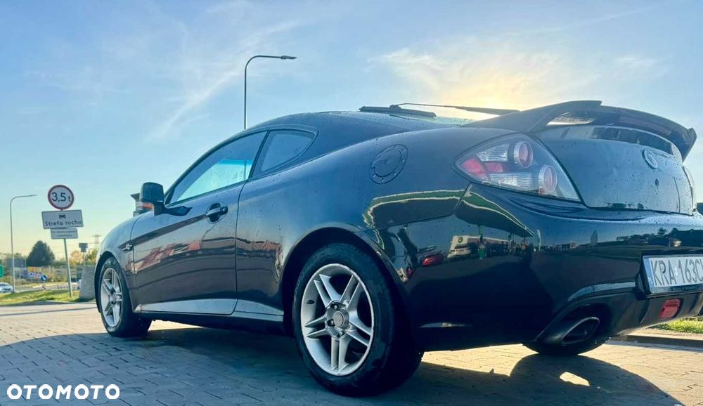 Hyundai Coupe 2007 photo 4