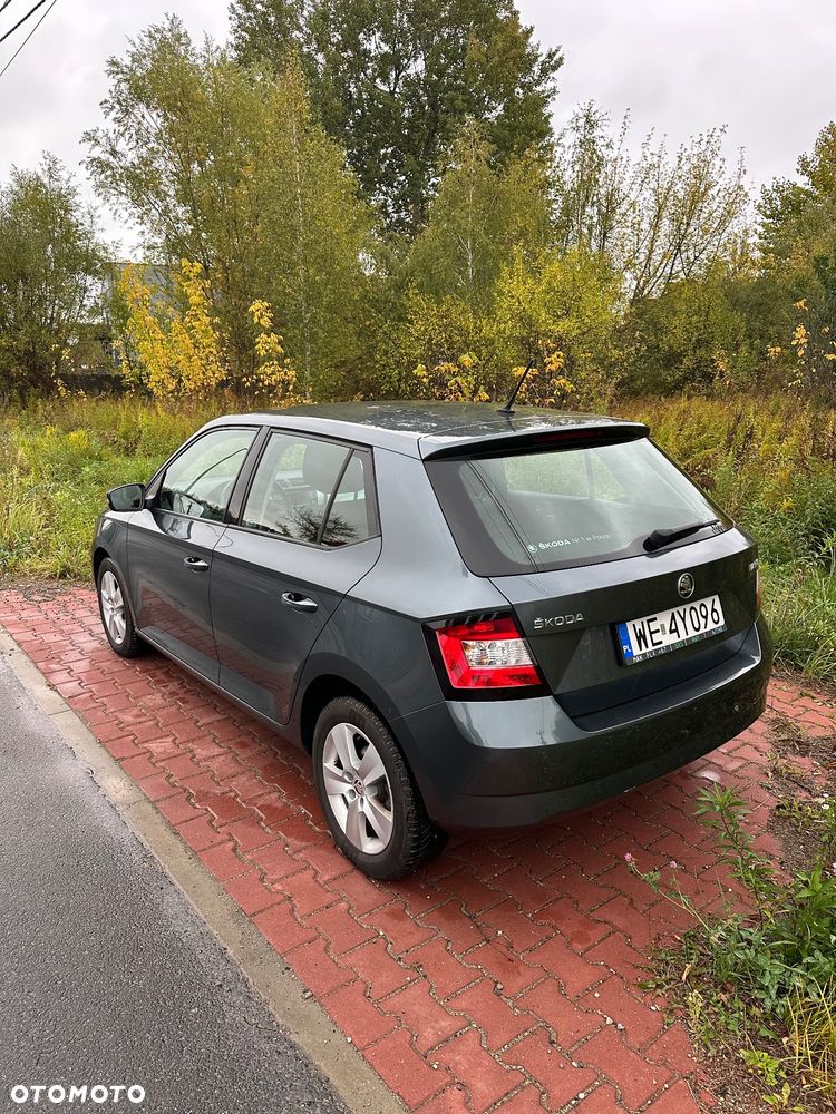 Skoda Fabia 2017 photo 3