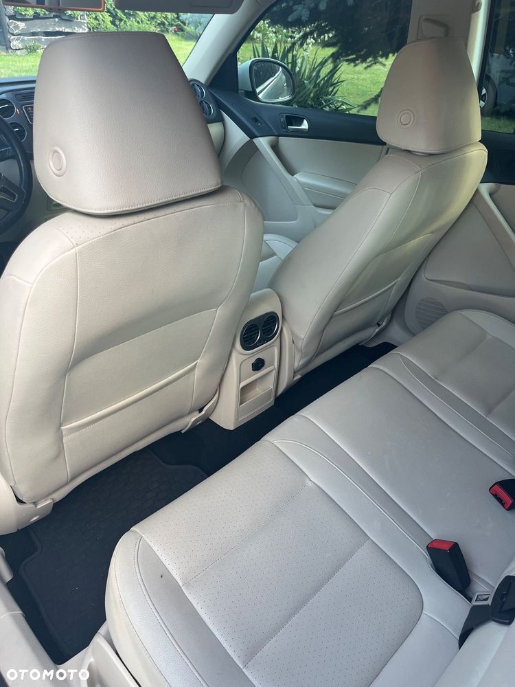 Volkswagen Tiguan - 5