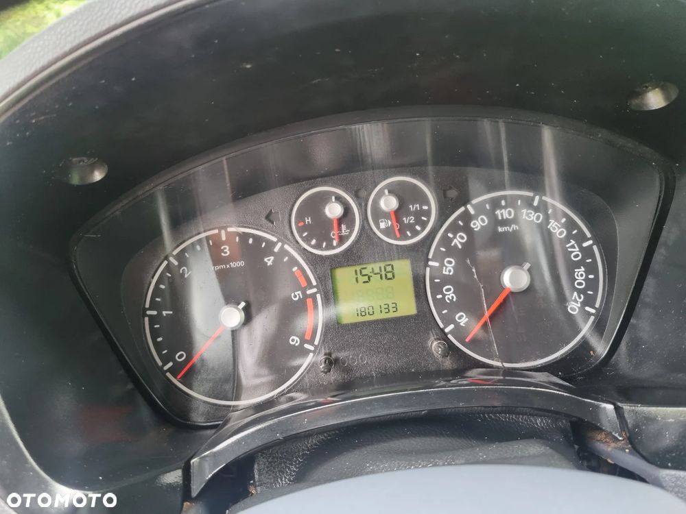 Ford Transit Connect - 9