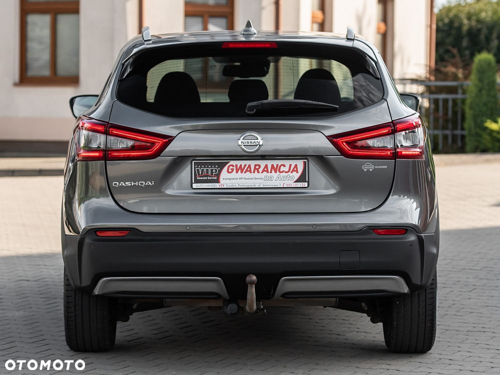 Nissan Qashqai 1.2 DIG-T N-Vision - 11