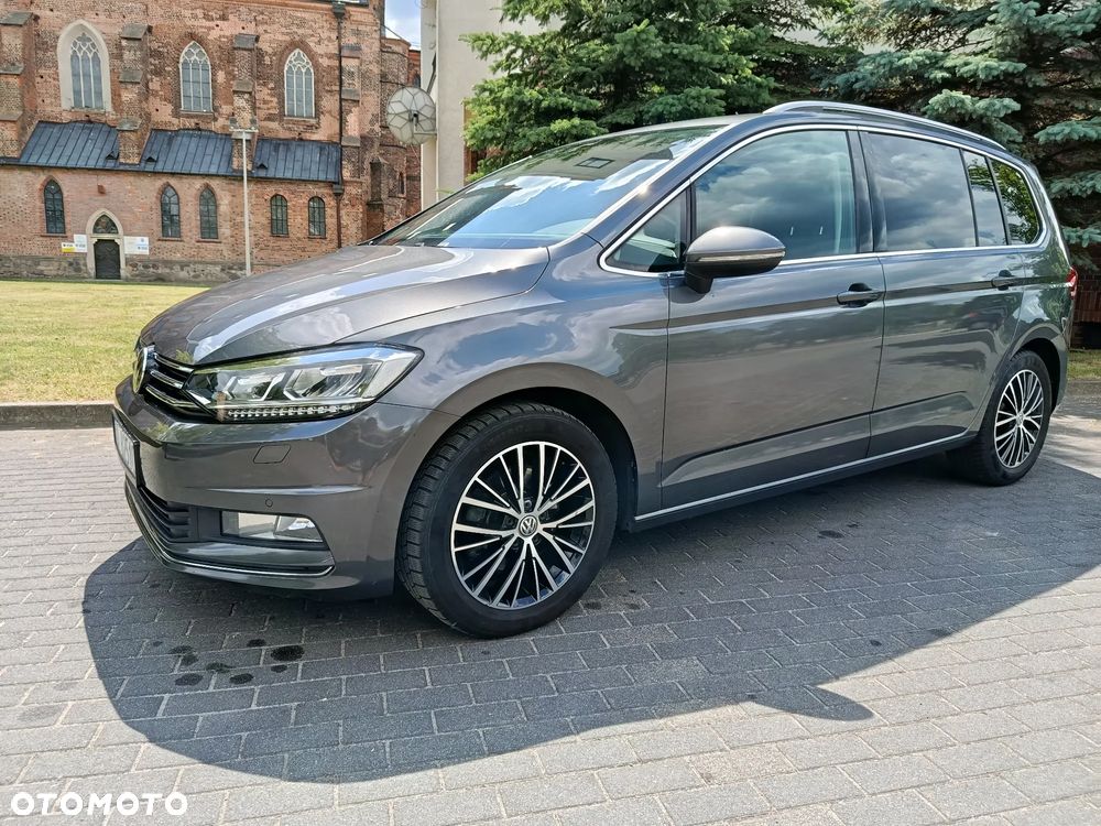Volkswagen Touran 2.0 TDI SCR DSG Highline - 2