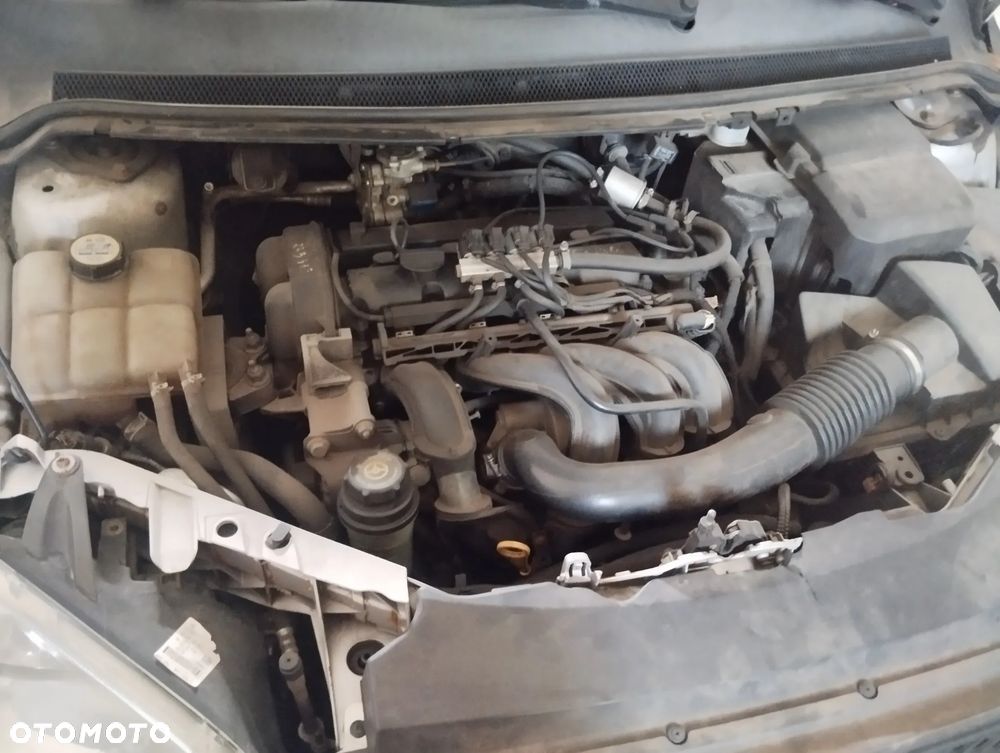 Ford Focus - 8