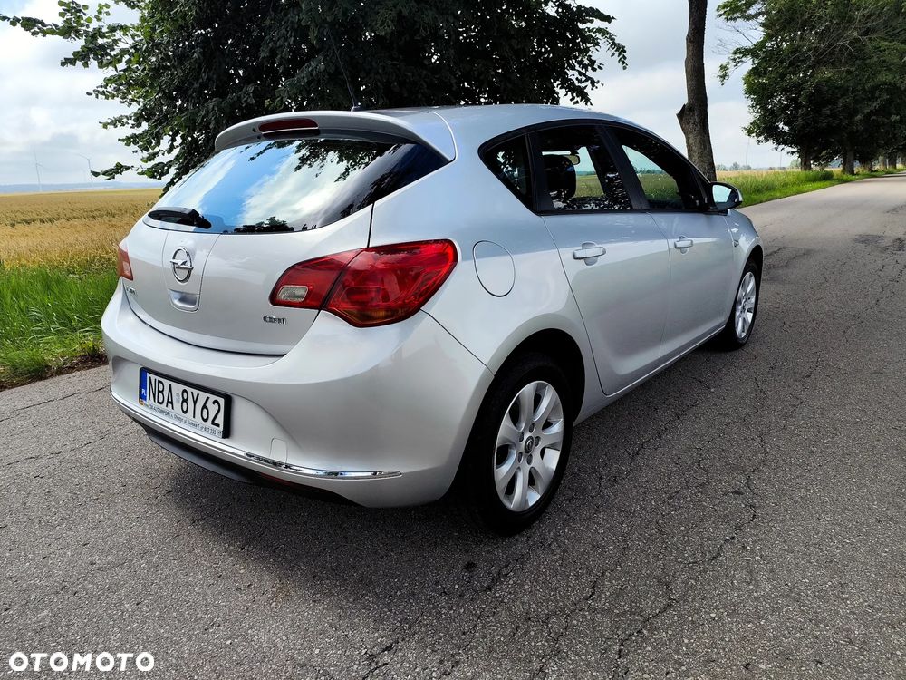 Opel Astra 1.6 CDTI Enjoy - 4