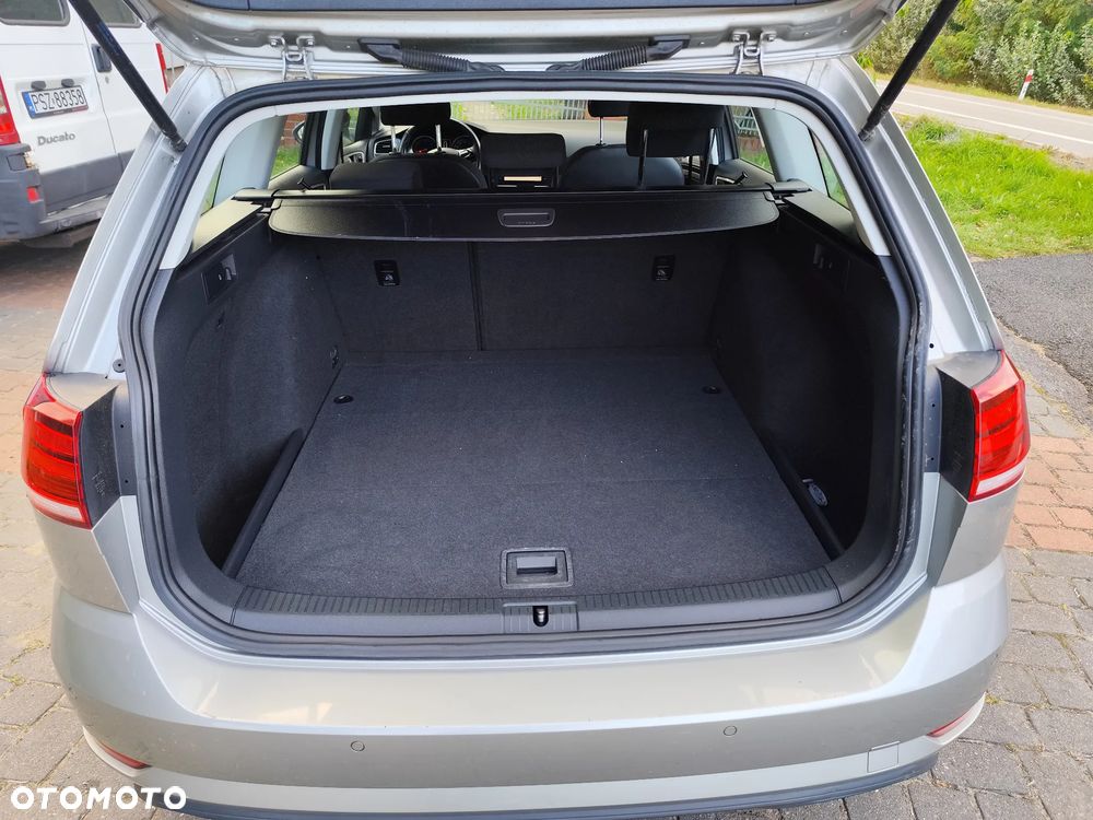 Volkswagen Golf 1.6 TDI (BlueMotion Technology) DSG Comfortline - 11