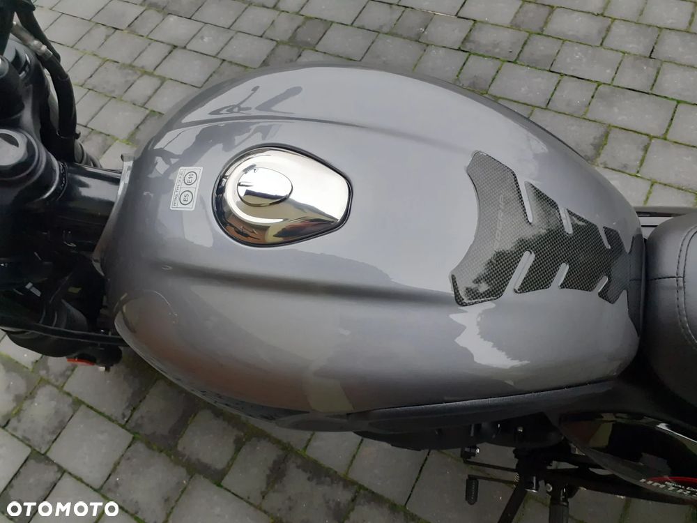 Royal Enfield Meteor - 5