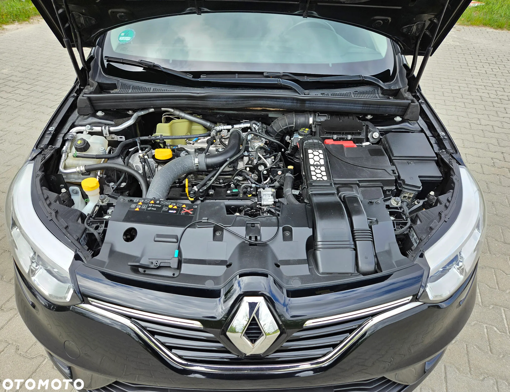 Renault Megane Grandtour ENERGY TCe 130 INTENS - 21