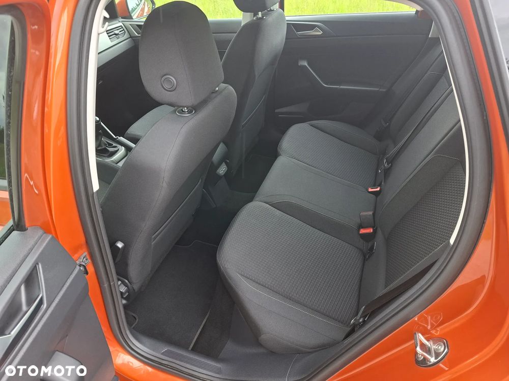 Volkswagen Polo - 31