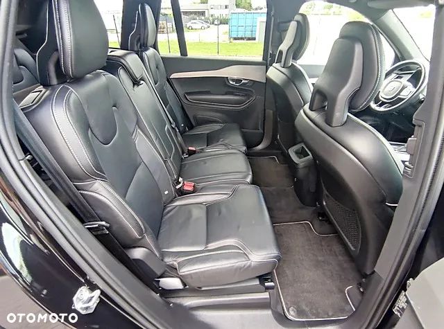 Volvo XC 90 D5 AWD R-Design 7os - 23