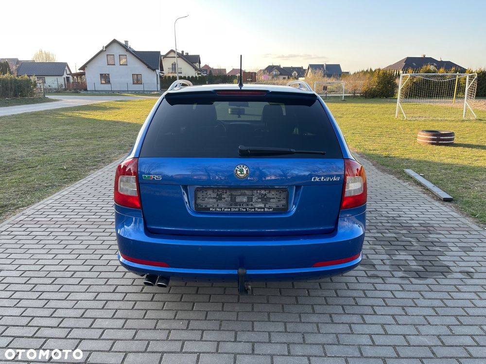 Skoda Octavia 2.0 TDI RS DSG - 5