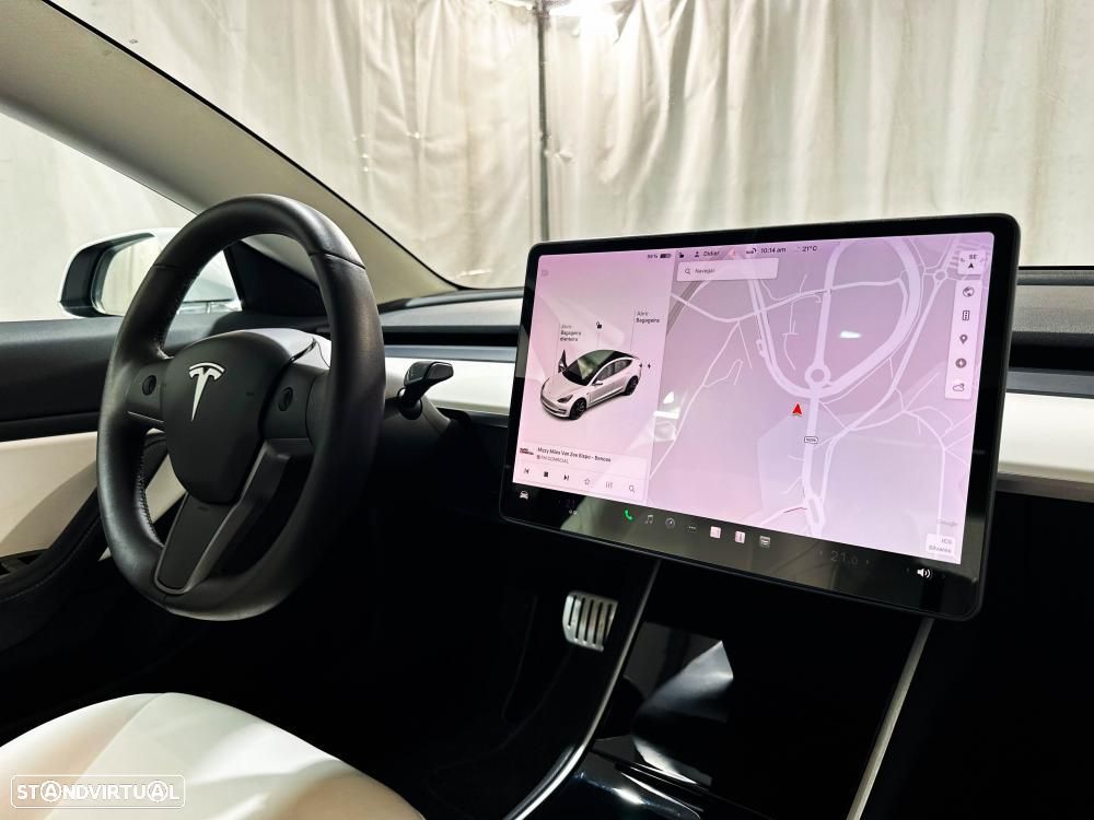 Tesla Model 3 Performance Dual Motor AWD - 37
