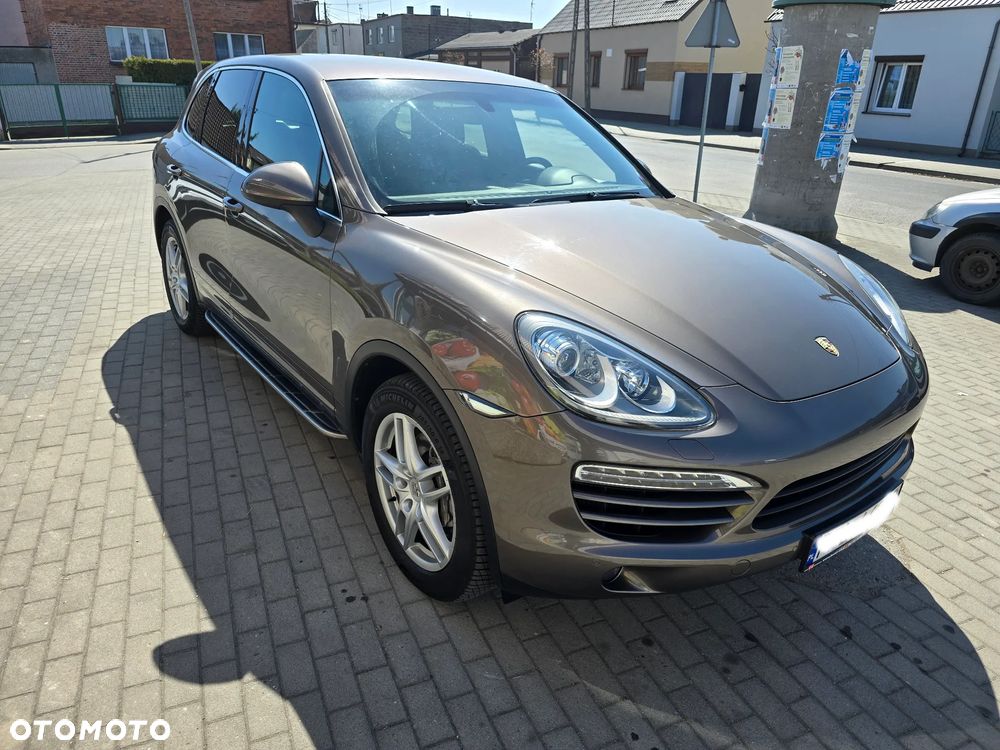 Porsche Cayenne - 16