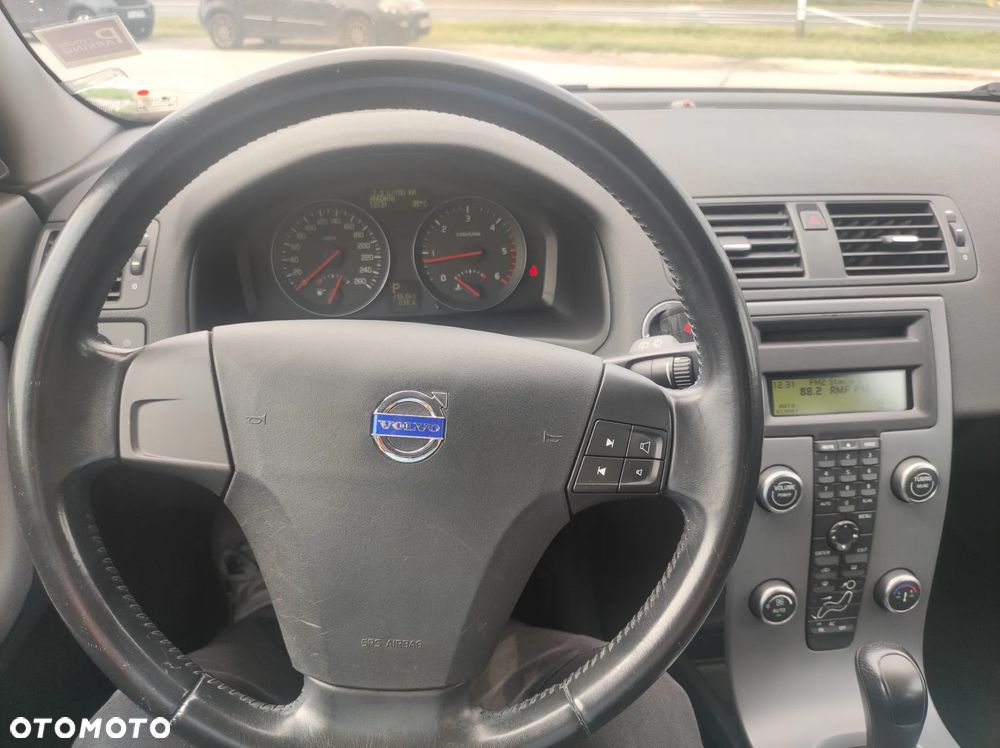 Volvo V50 - 11