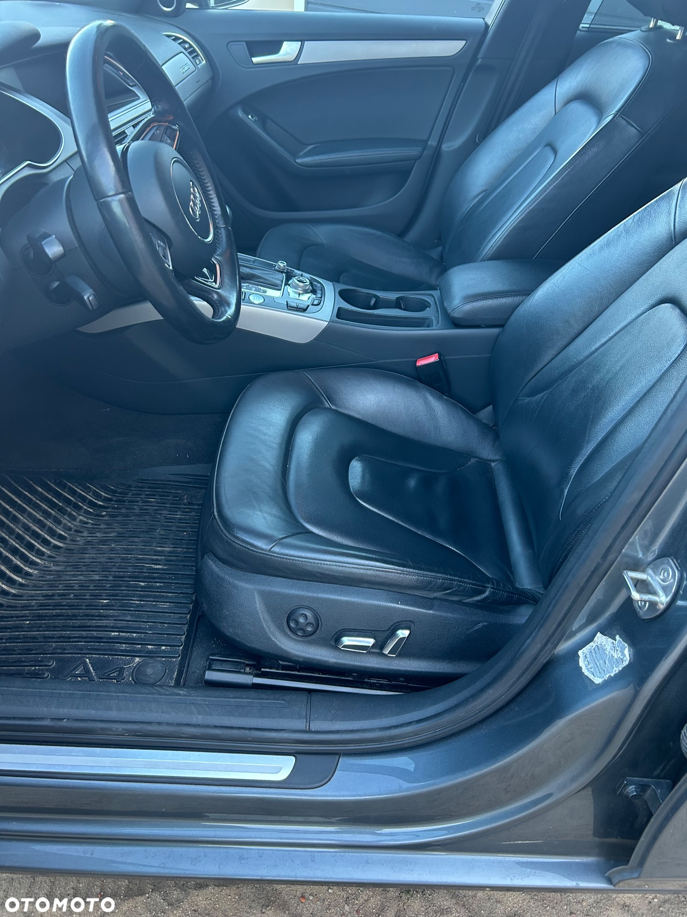 Audi A4 2.0 TFSI Quattro S tronic - 9