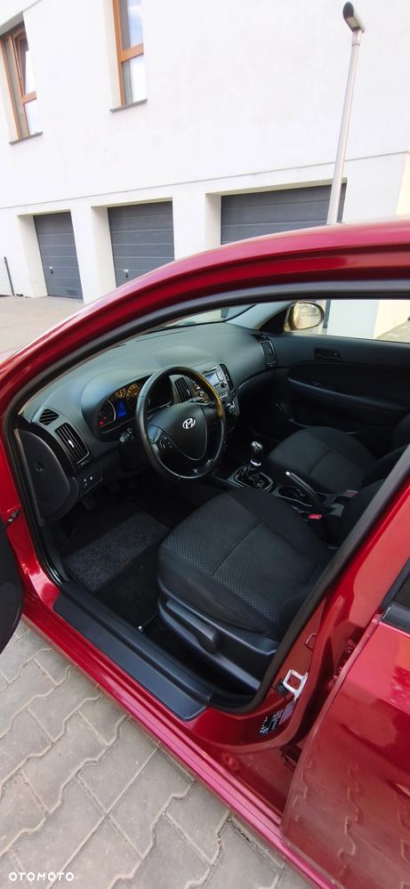 Hyundai i30 1.4 Classic + - 32