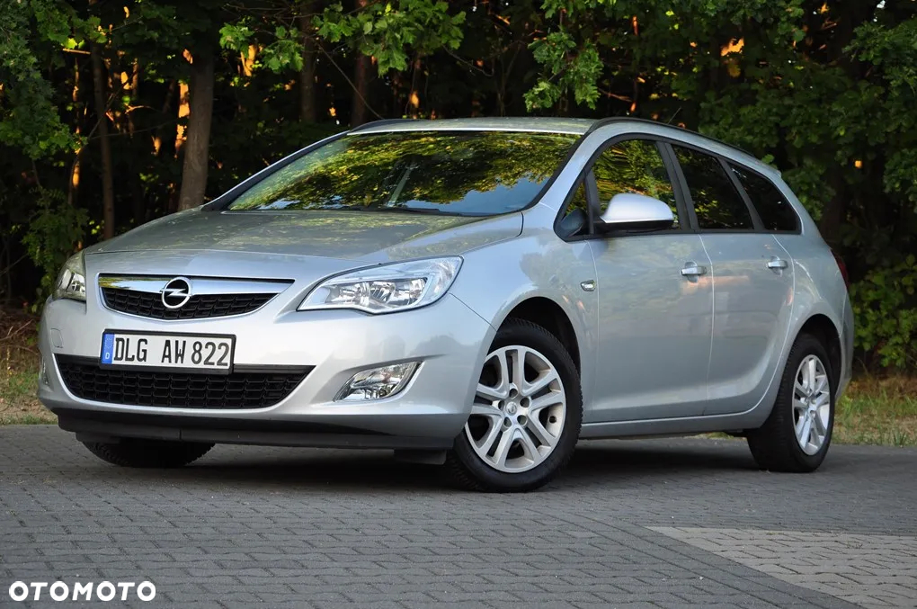 Opel Astra 1.4 Turbo Sports Tourer - 6