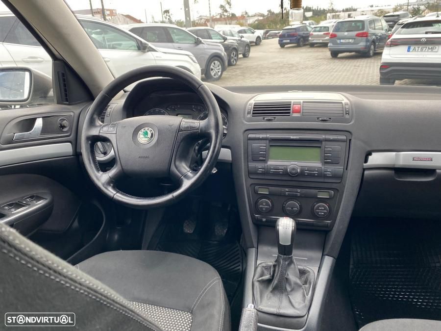 Skoda Octavia Break 2.0 TDI Scout 4x4 - 5