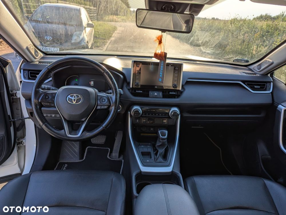 Toyota RAV4 - 7