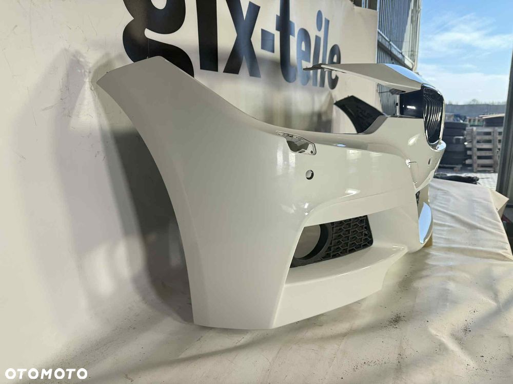 BMW 3 F30 F31 M-Pakiet Zderzak Przód Przedni 4xPDC 12-18 Kolor:A300 8067873 - 8