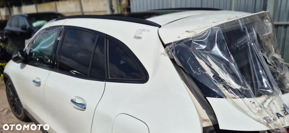 Mercedes-Benz GLA 200 AMG Line - 17