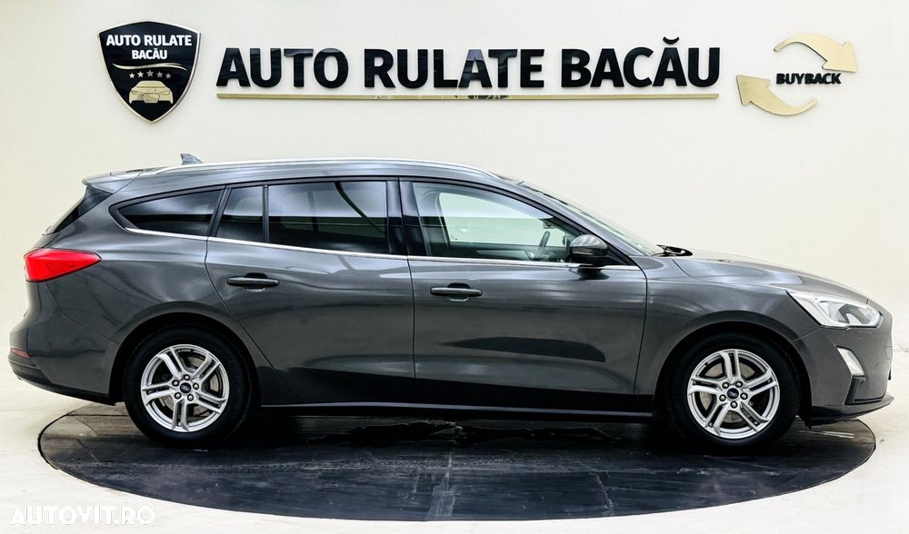 Ford Focus - 4
