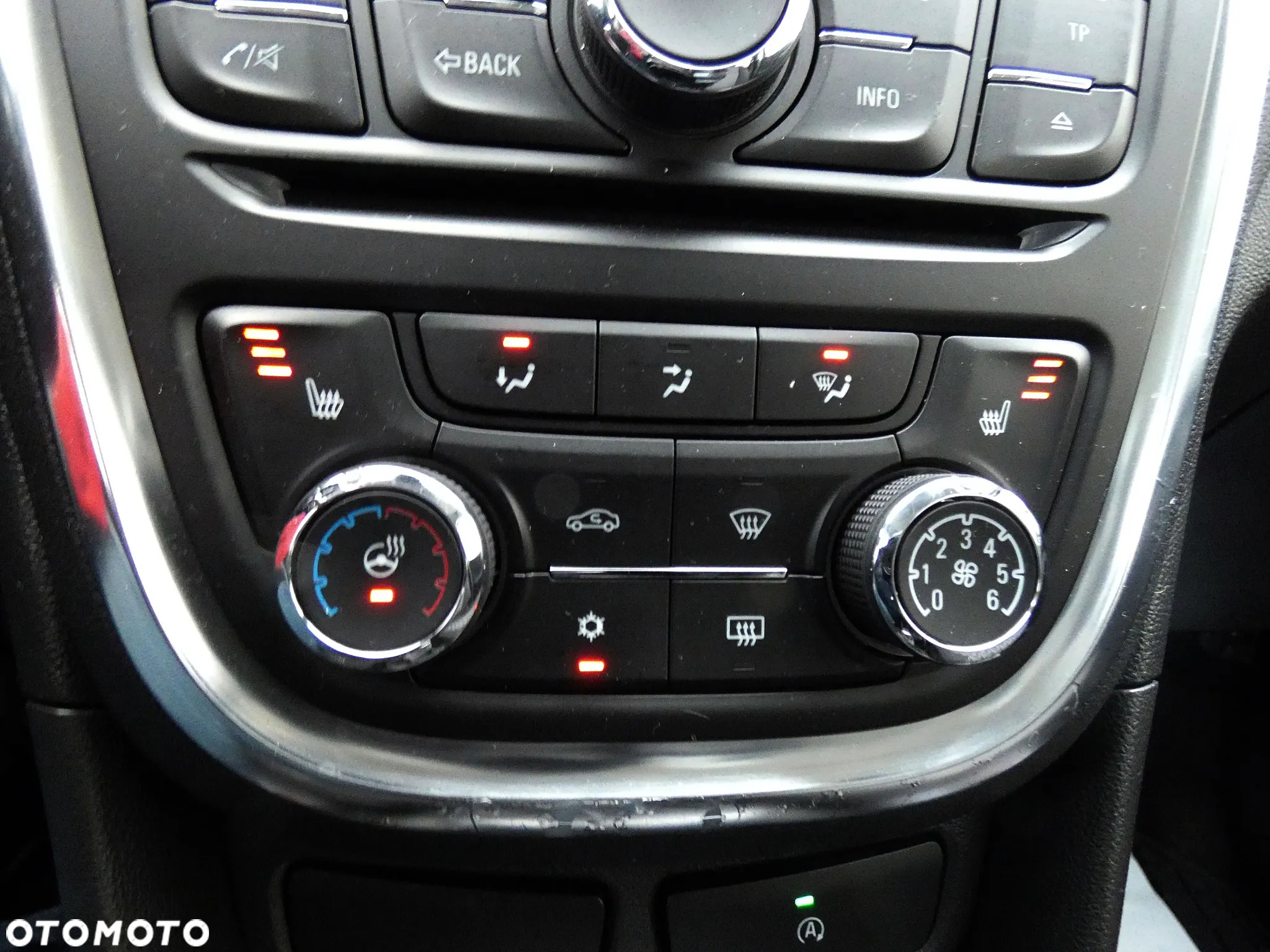 Opel Mokka 1.4 T Cosmo S&S EU6 - 36