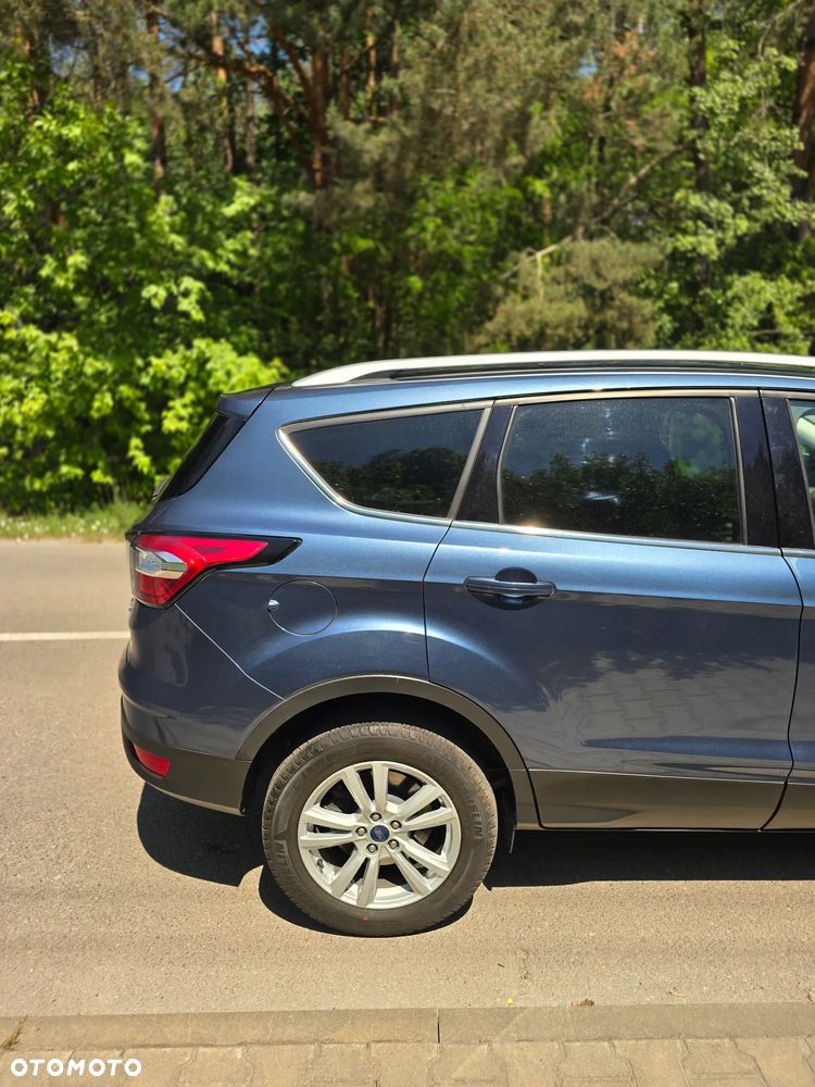 Ford Kuga 1.5 EcoBoost 2x4 Titanium - 14
