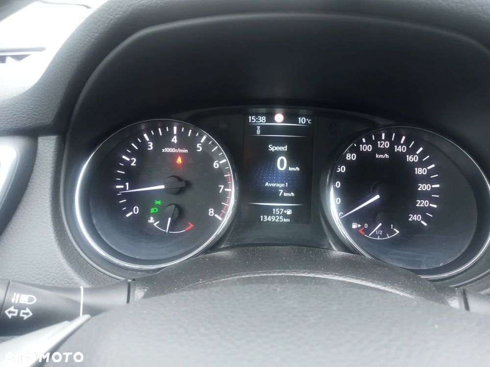 Nissan Qashqai 1.2 DIG-T N-Vision - 21