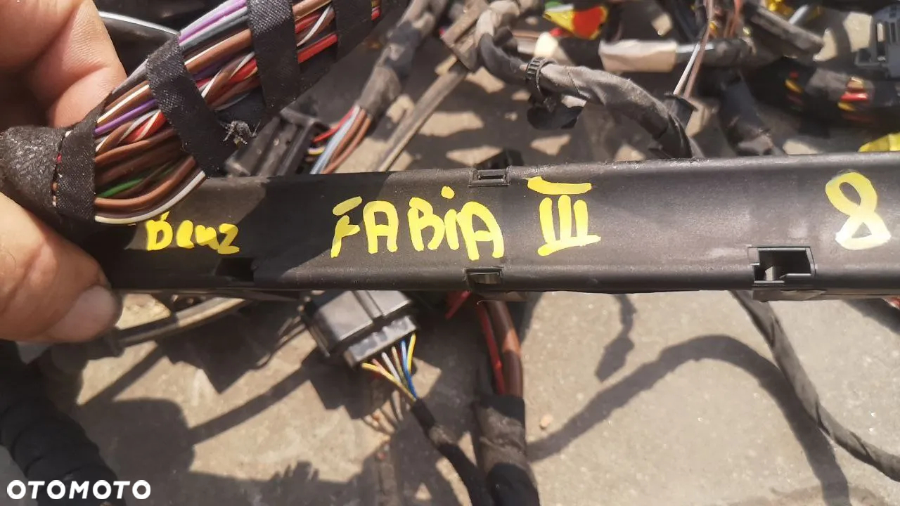 FABIA III 3 CZĘŚCI KAROSERIA MECHANIKA - 16