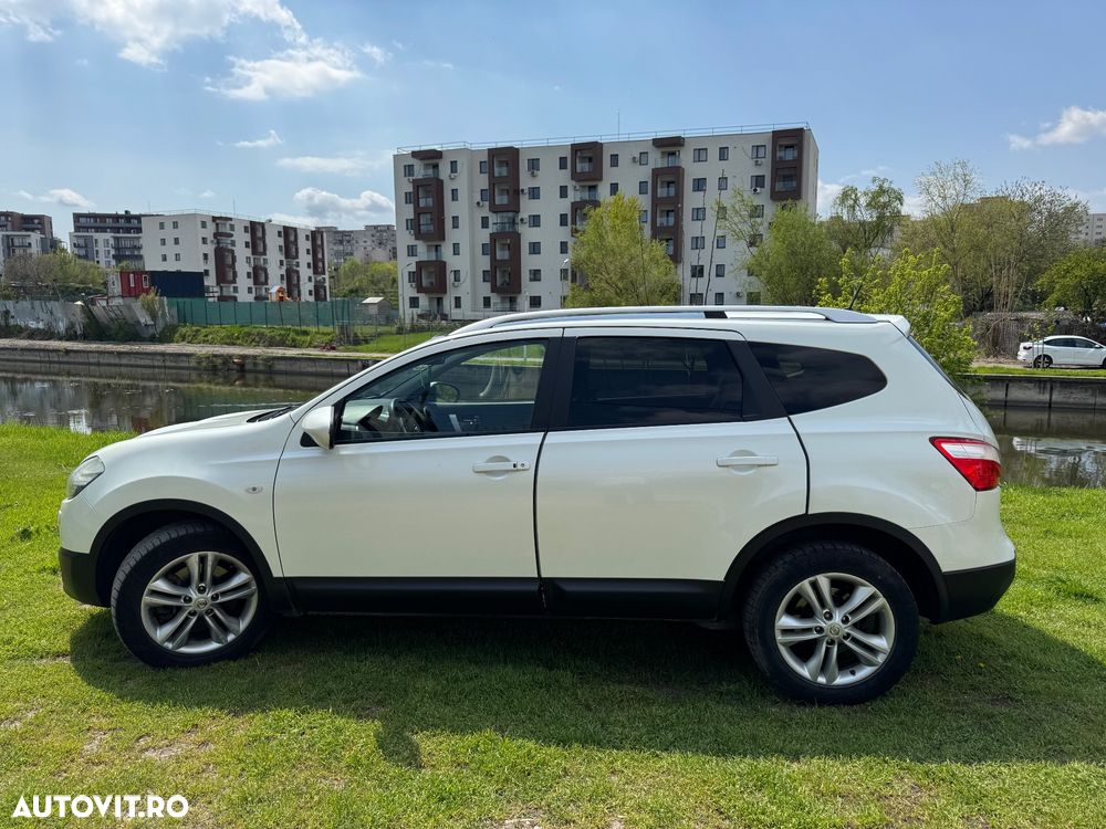 Nissan Qashqai+2