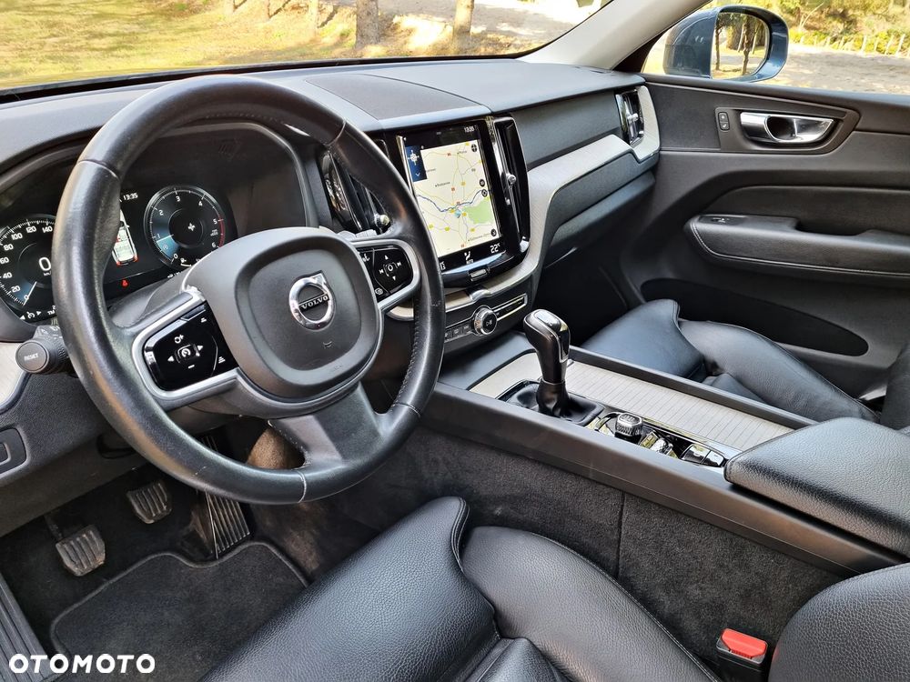 Volvo XC 60 D4 AWD Inscription - 25