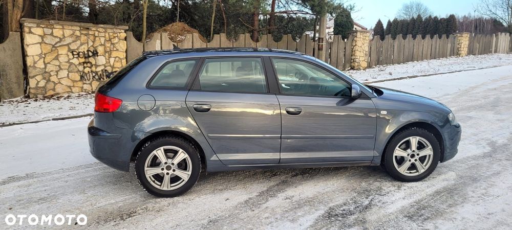 Audi A3 Sportback - 6