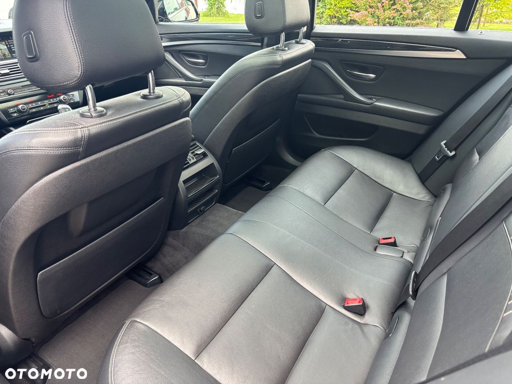 BMW Seria 5 520d Luxury Line - 18